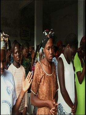 Chroniques de guerre en côte d’ivoire - Affiche